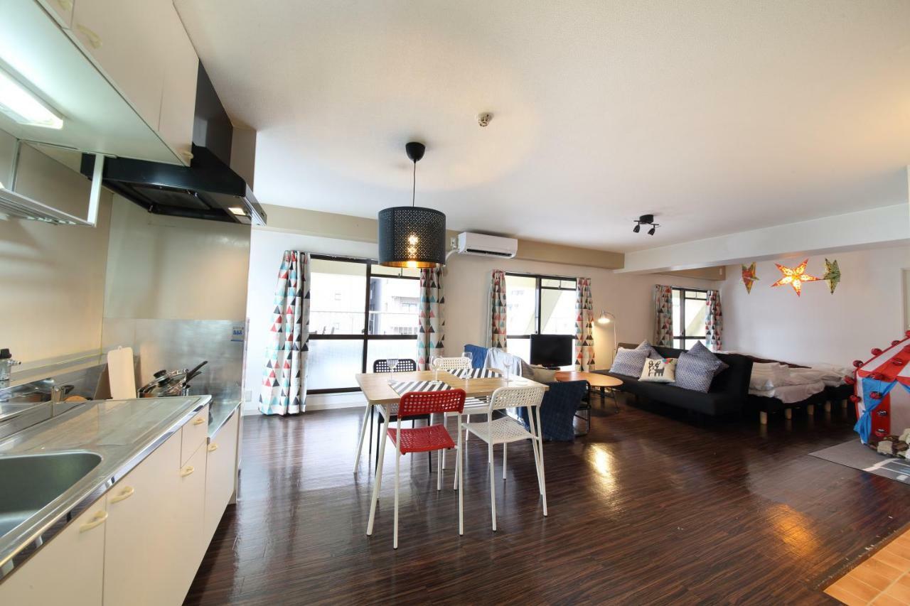 Appartement avec 1 chambre Ōsaka Extérieur photo